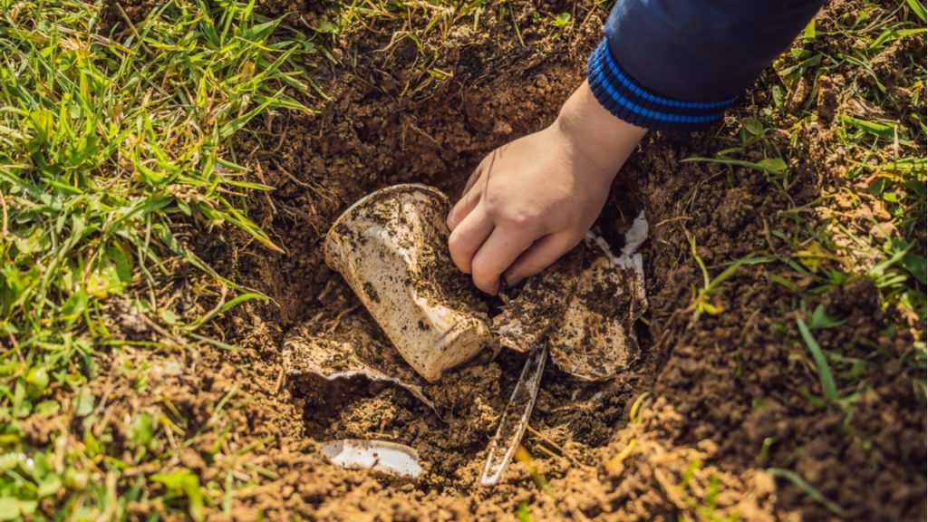 Imagen de envases plásticos que no son biodegradables en el Perú